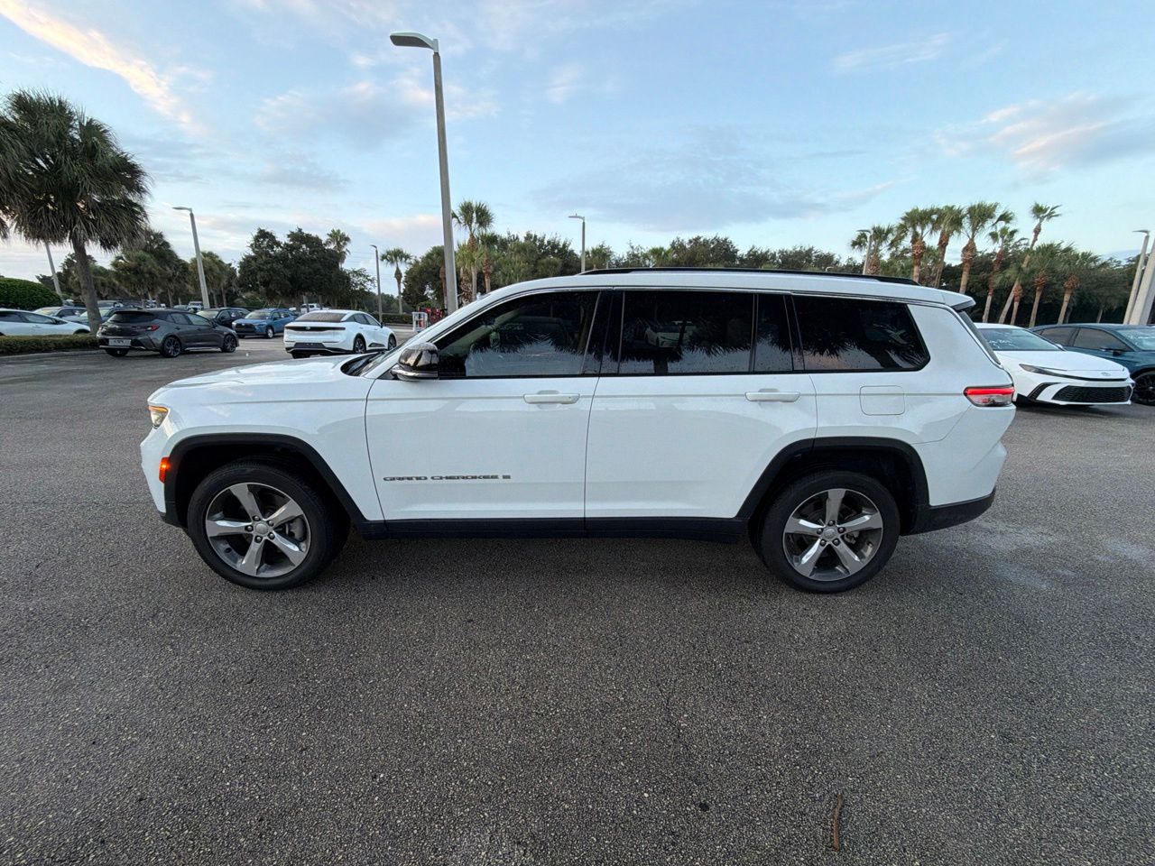 jeep grand cherokee l 2021 1C4RJKBG6M8166539 image jeep grand cherokee l 2021 1C4RJKBG6M8166539 image